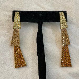 Long dangling ombre yellow to gold pierced earrings